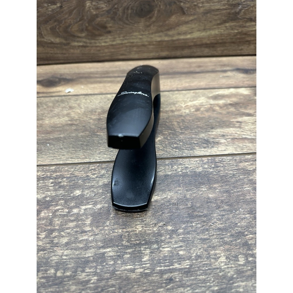 Swingline High Capacity Desk Stapler‎ Black Model# 77701715